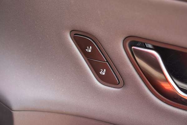 2024 Hyundai Kona Premium N Line SX2.V1