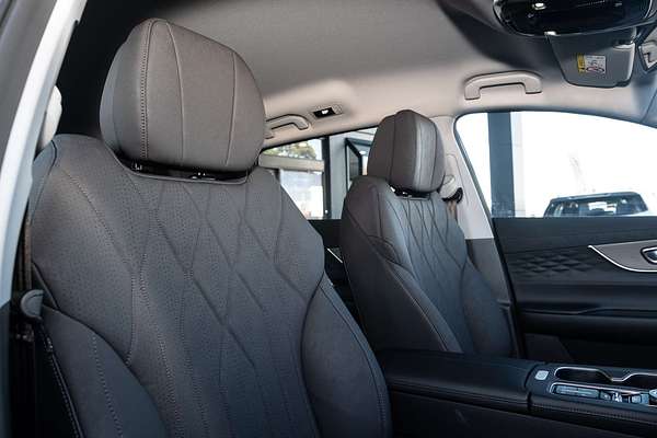 2025 Chery Tiggo 8 Super Hybrid Urban T31