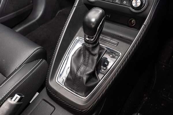 2020 MG ZS Essence AZS1