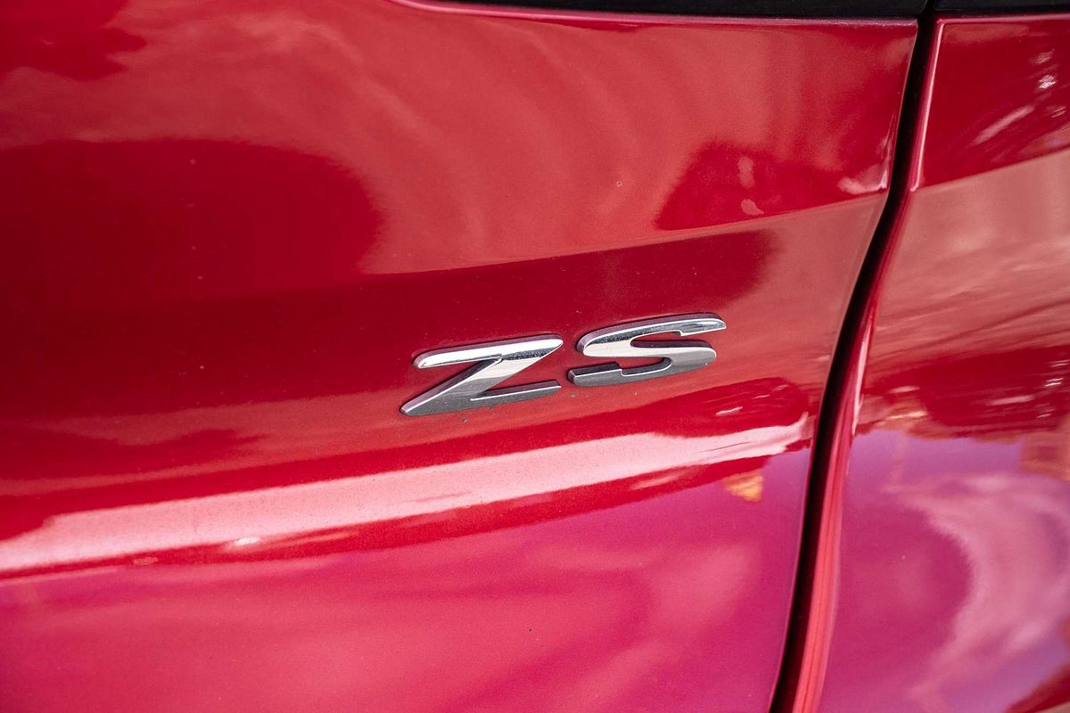 2020 MG ZS Essence AZS1