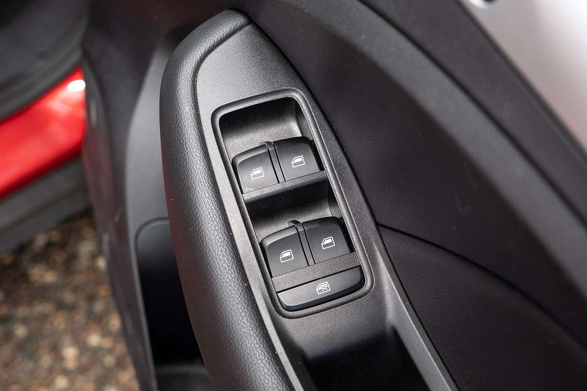 2020 MG ZS Essence AZS1
