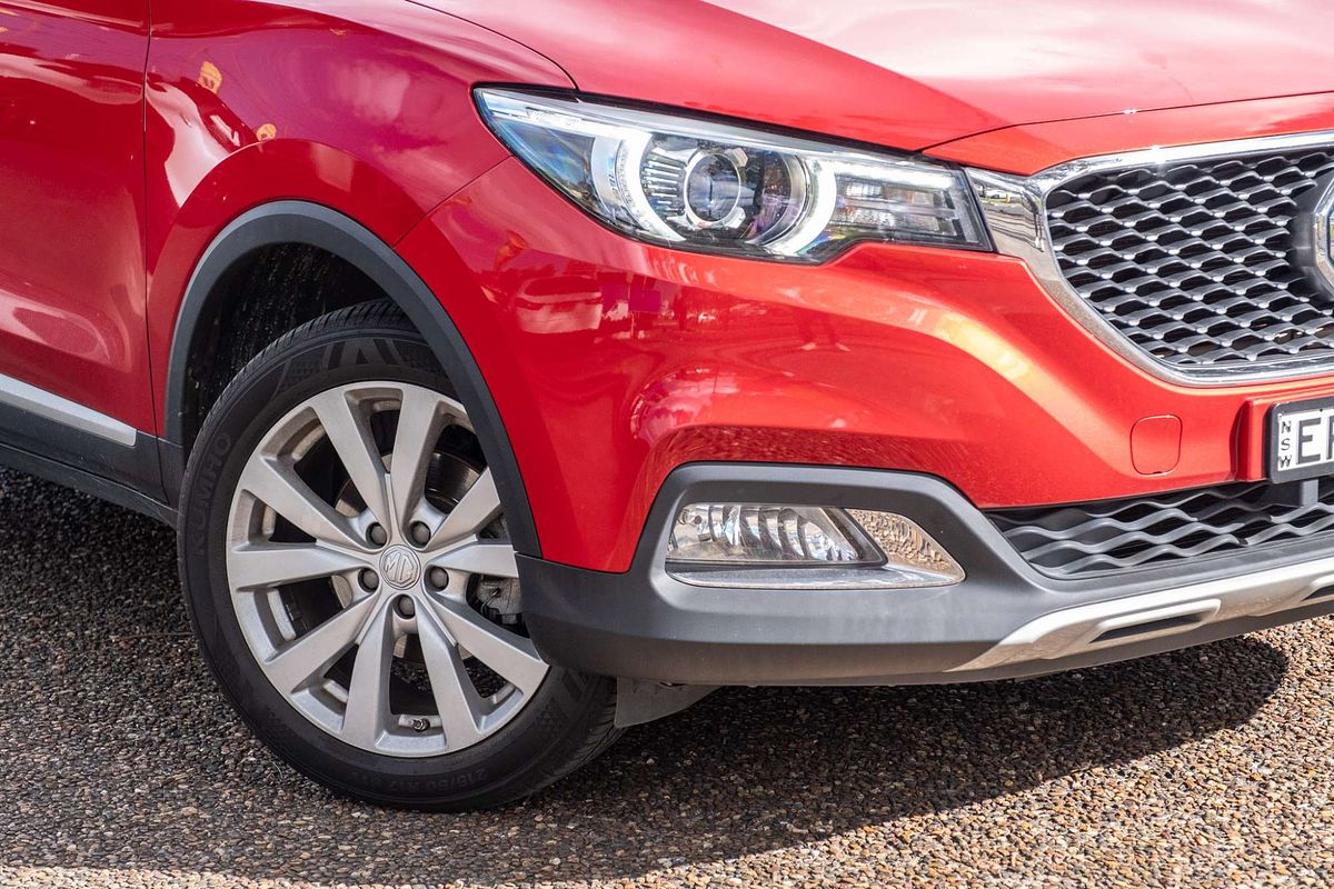 2020 MG ZS Essence AZS1