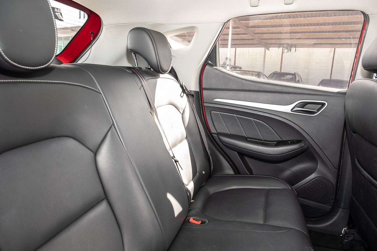 2020 MG ZS Essence AZS1