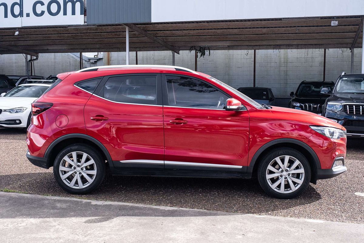 2020 MG ZS Essence AZS1
