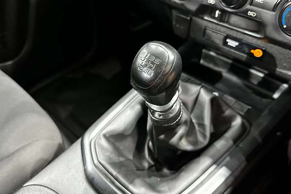 2020 Isuzu D-MAX SX High Ride  Rear Wheel Drive
