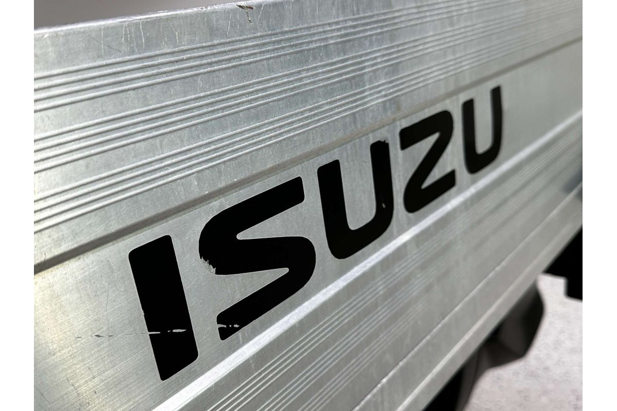 2020 Isuzu D-MAX SX High Ride  Rear Wheel Drive