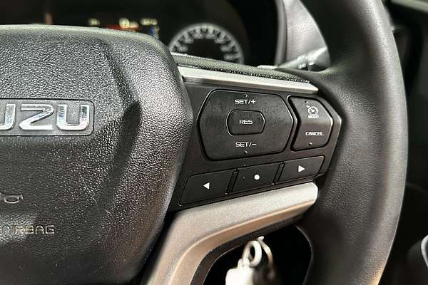 2020 Isuzu D-MAX SX High Ride  Rear Wheel Drive
