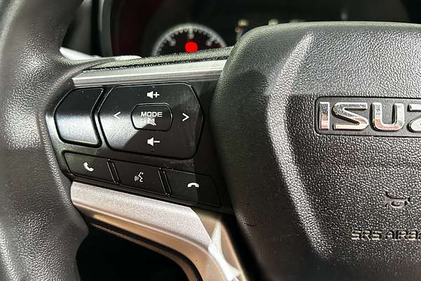 2020 Isuzu D-MAX SX High Ride  Rear Wheel Drive