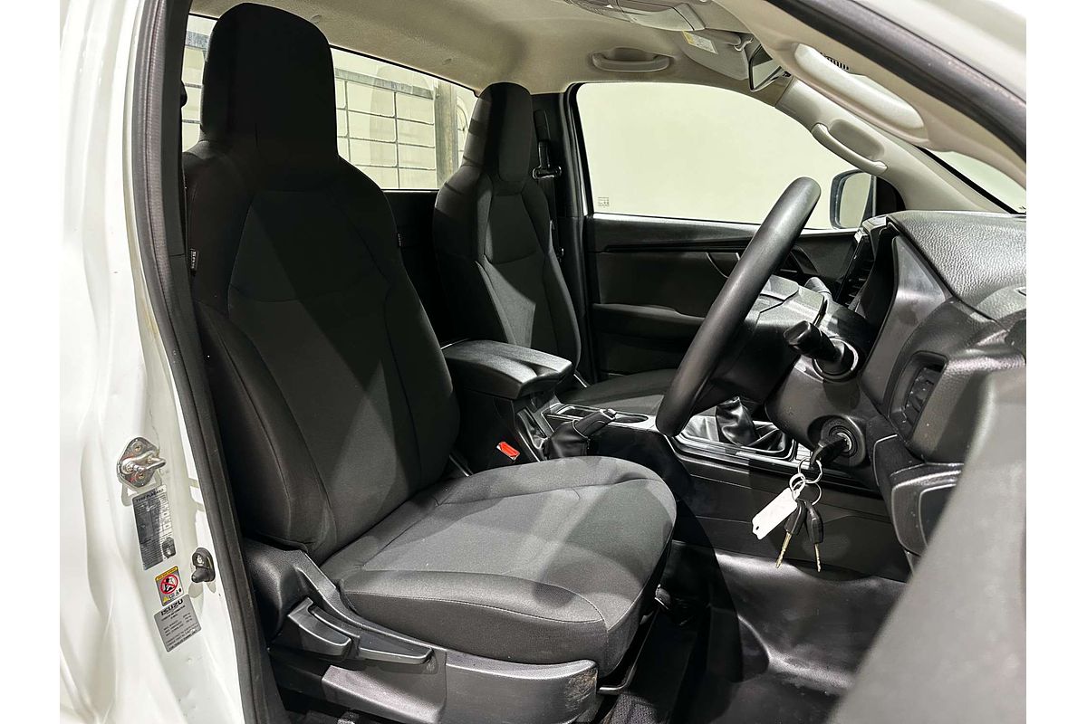 2020 Isuzu D-MAX SX High Ride  Rear Wheel Drive