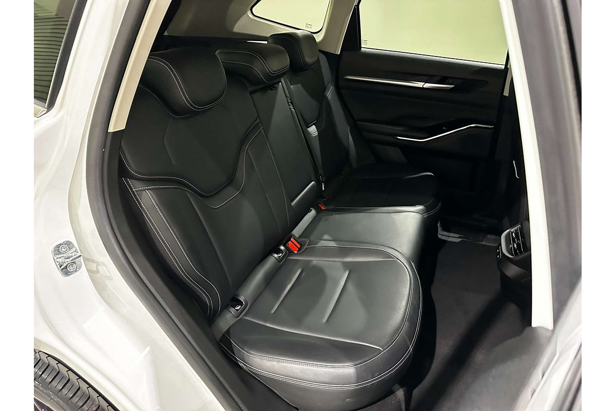 2023 GWM Haval H6 Lux Hybrid B01