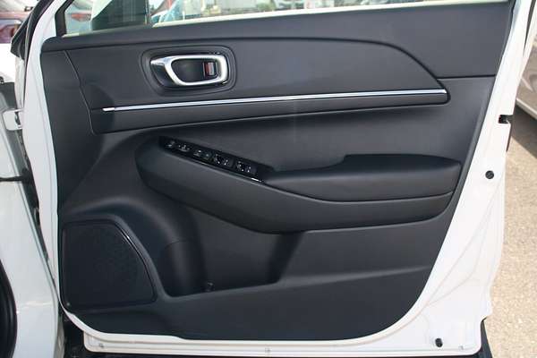 2023 Honda HR-V e:HEV L