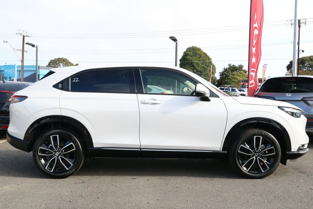 2023 Honda HR-V e:HEV L