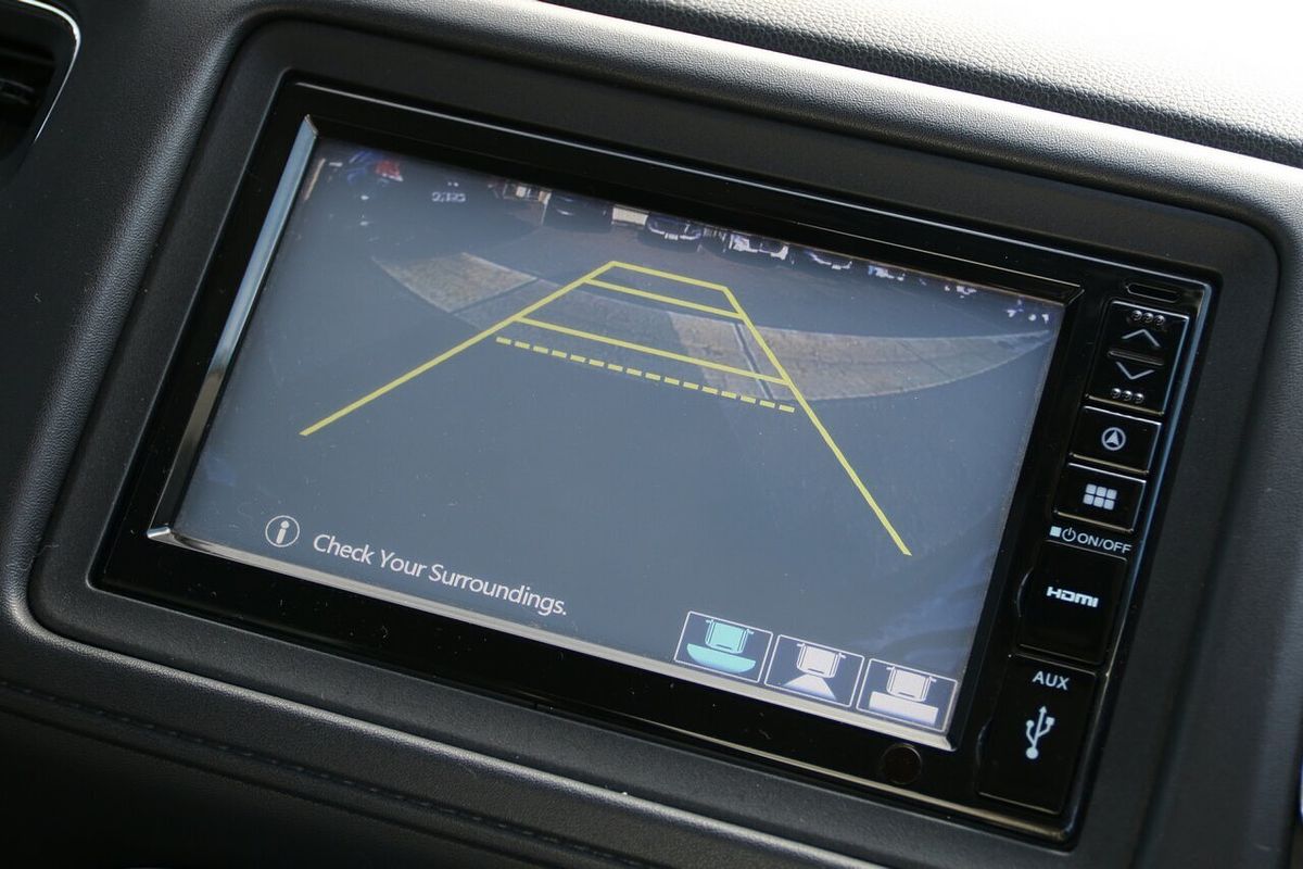 2017 Honda HR-V VTi-L