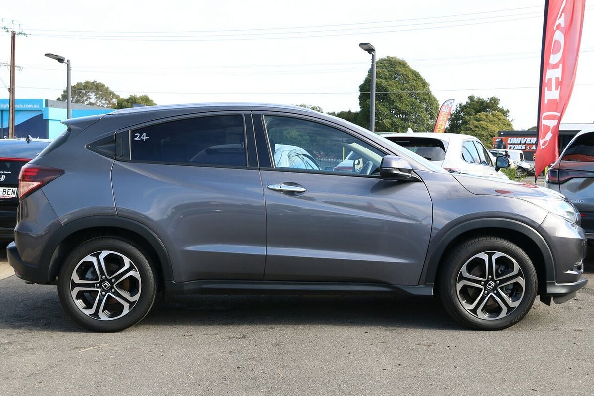 2017 Honda HR-V VTi-L