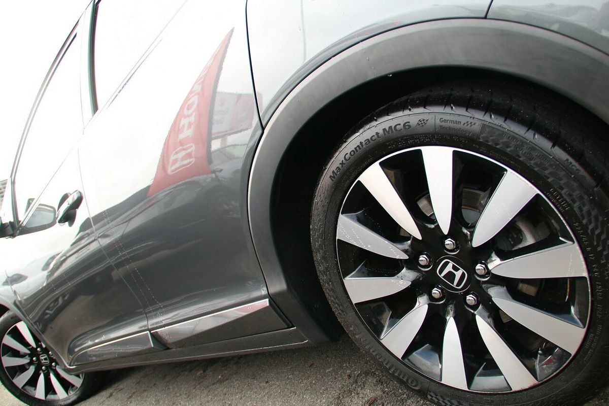 2015 Honda Civic VTi-L 9th Gen