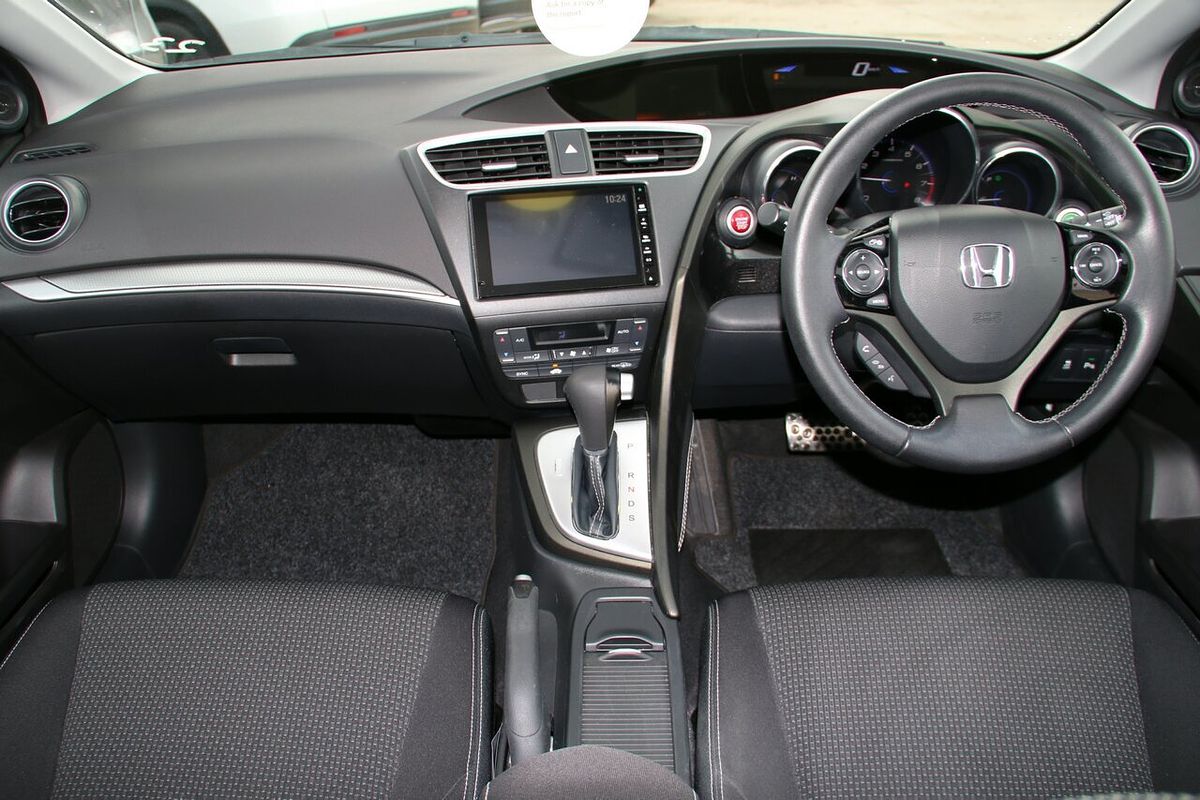 2015 Honda Civic VTi-L 9th Gen