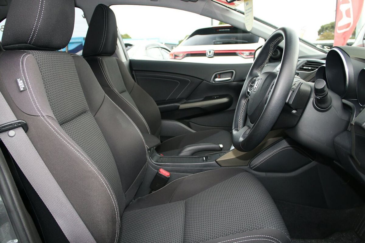 2015 Honda Civic VTi-L 9th Gen