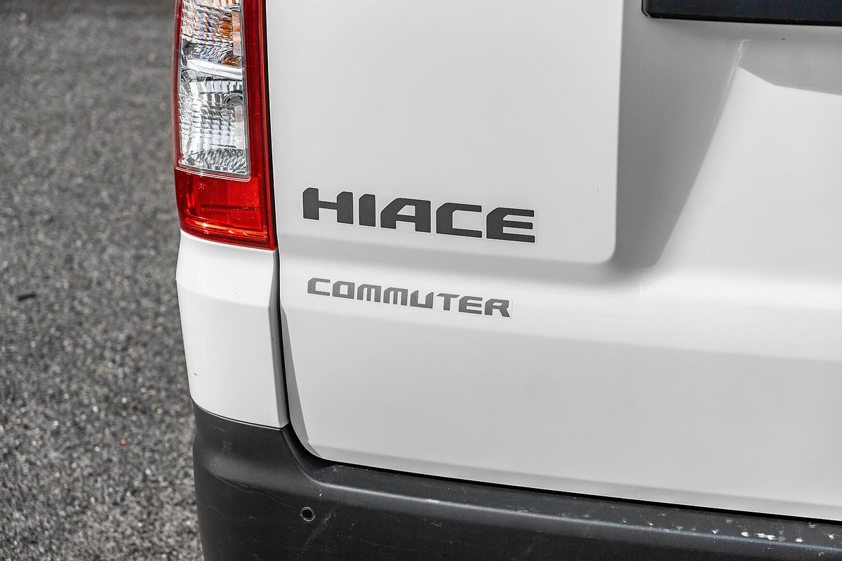 2019 Toyota Hiace Commuter GDH322R