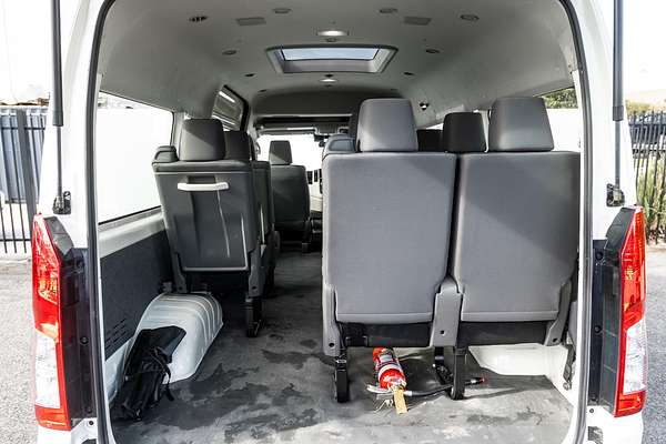 2019 Toyota Hiace Commuter GDH322R