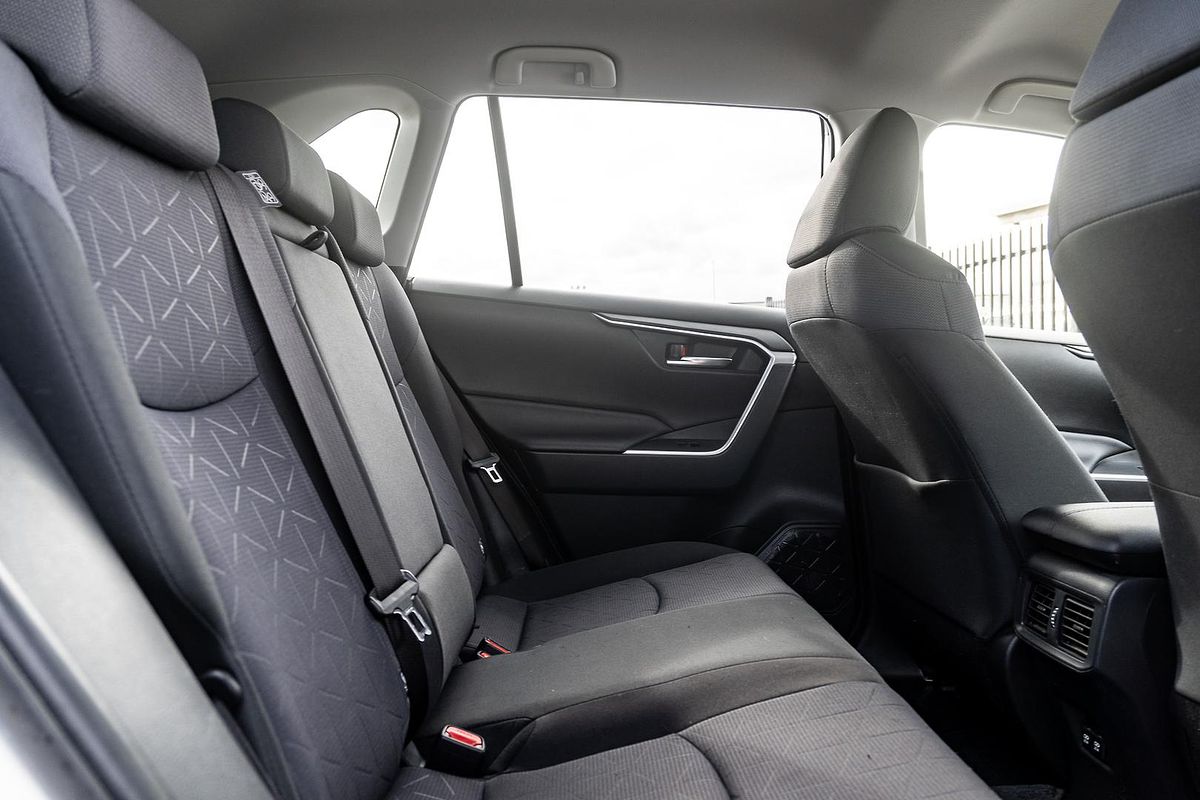 2020 Toyota RAV4 GXL AXAH52R