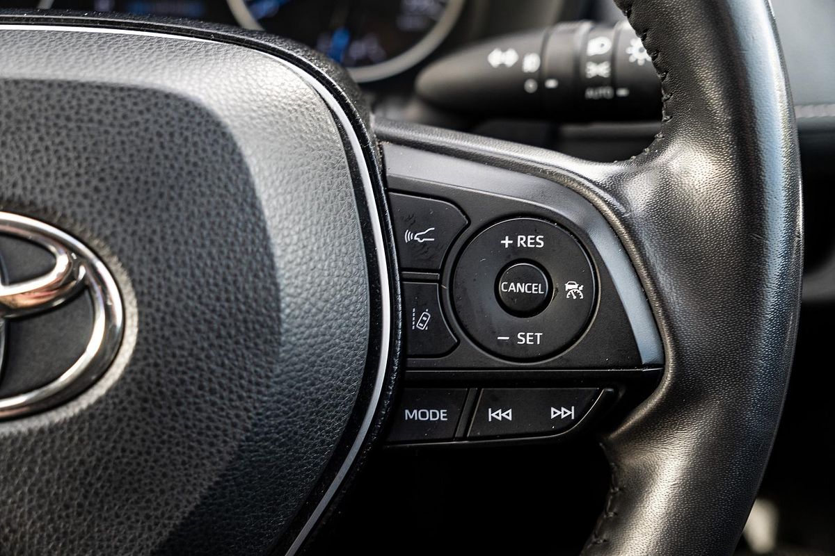 2020 Toyota RAV4 GXL AXAH52R