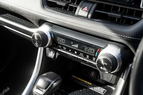 2020 Toyota RAV4 GXL AXAH52R
