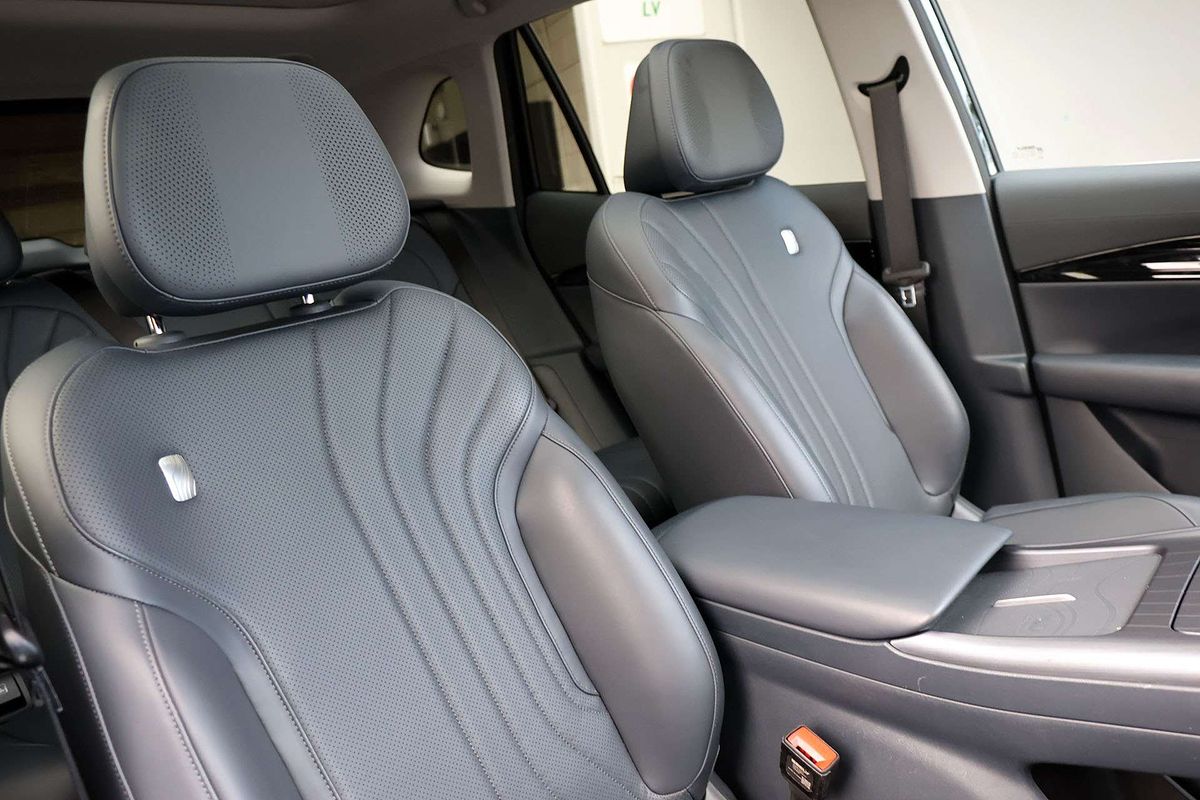 2025 Geely EX5 Inspire E245