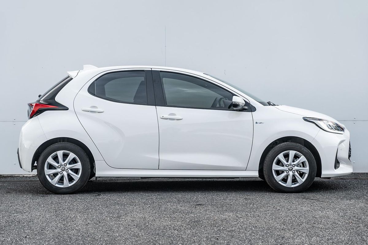 2024 Toyota Yaris SX Hybrid MXPH10R