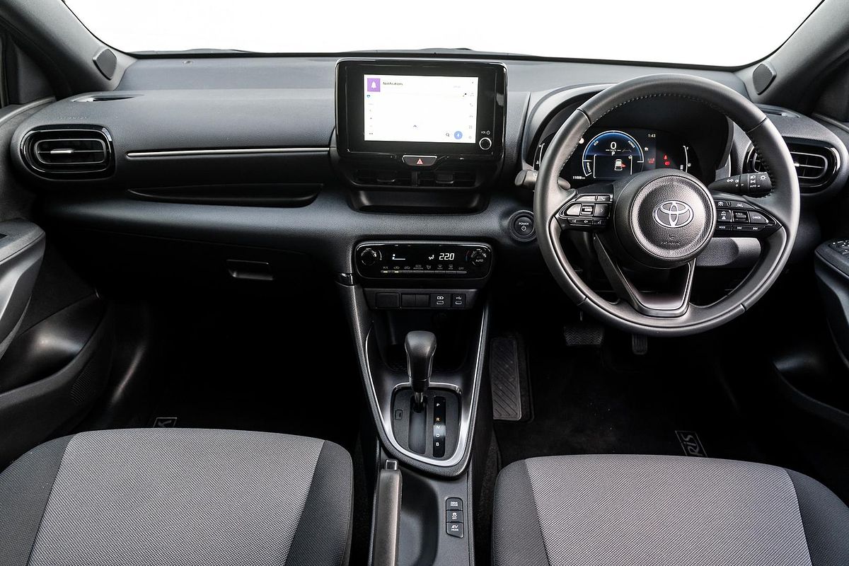 2024 Toyota Yaris SX Hybrid MXPH10R