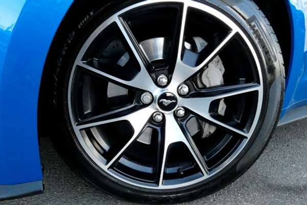 2020 Ford Mustang
