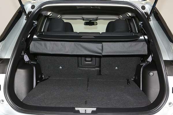 2024 Mitsubishi Outlander LS ZM