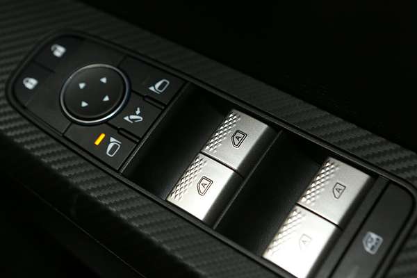 2024 Mitsubishi Outlander LS ZM