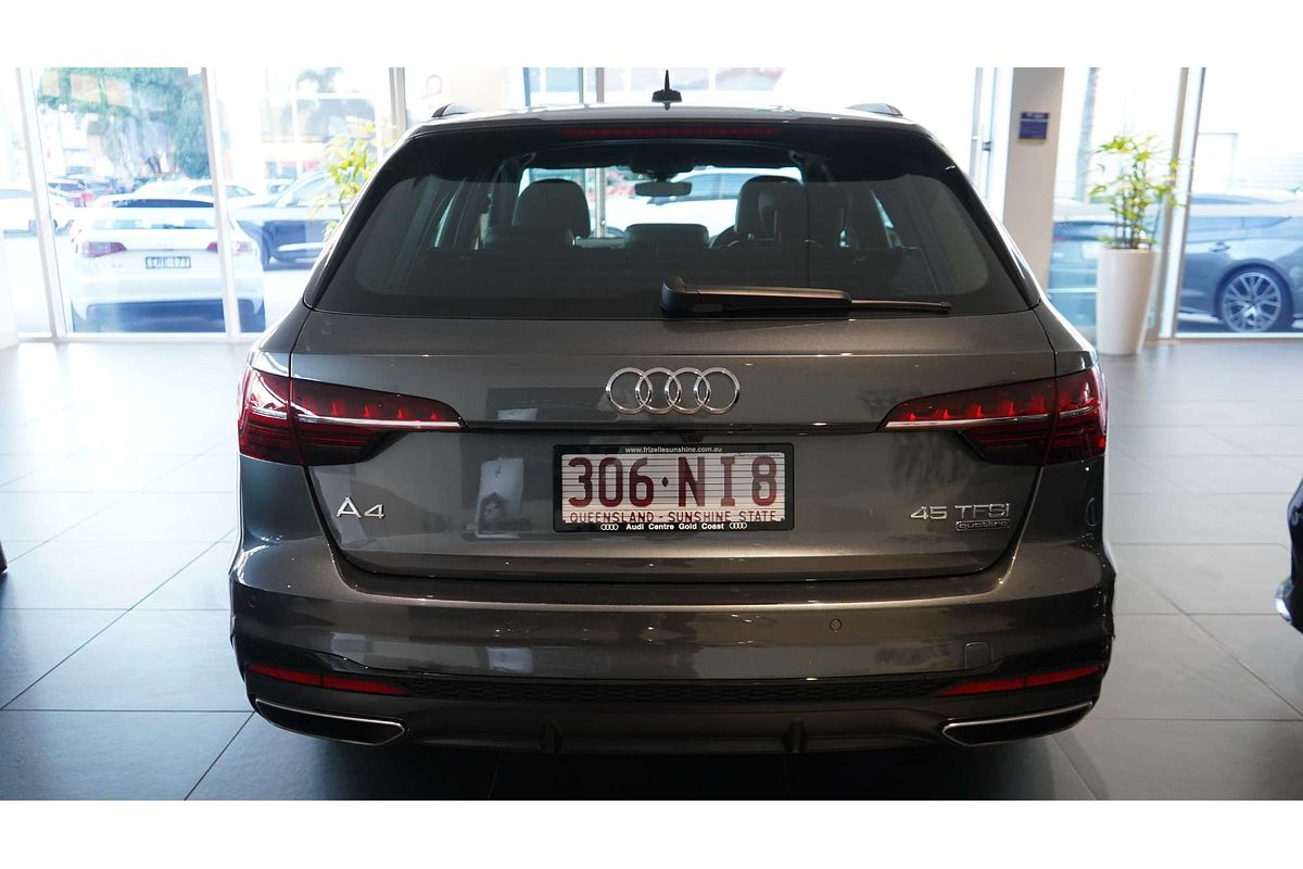 2022 Audi A4 45 TFSI S line B9
