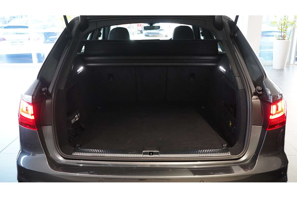 2022 Audi A4 45 TFSI S line B9