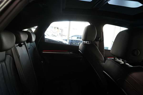 2022 Audi Q5 40 TDI S line FY