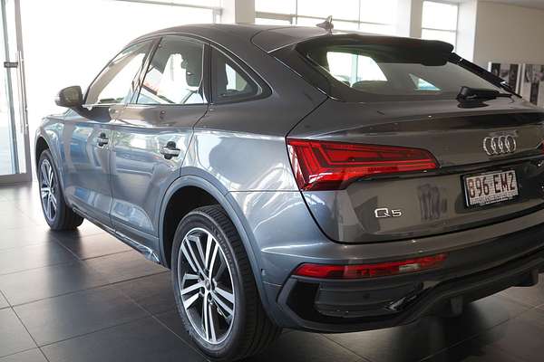 2022 Audi Q5 40 TDI S line FY