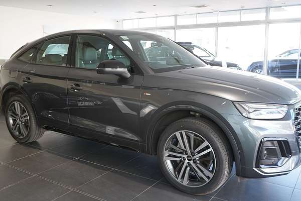 2022 Audi Q5 40 TDI S line FY