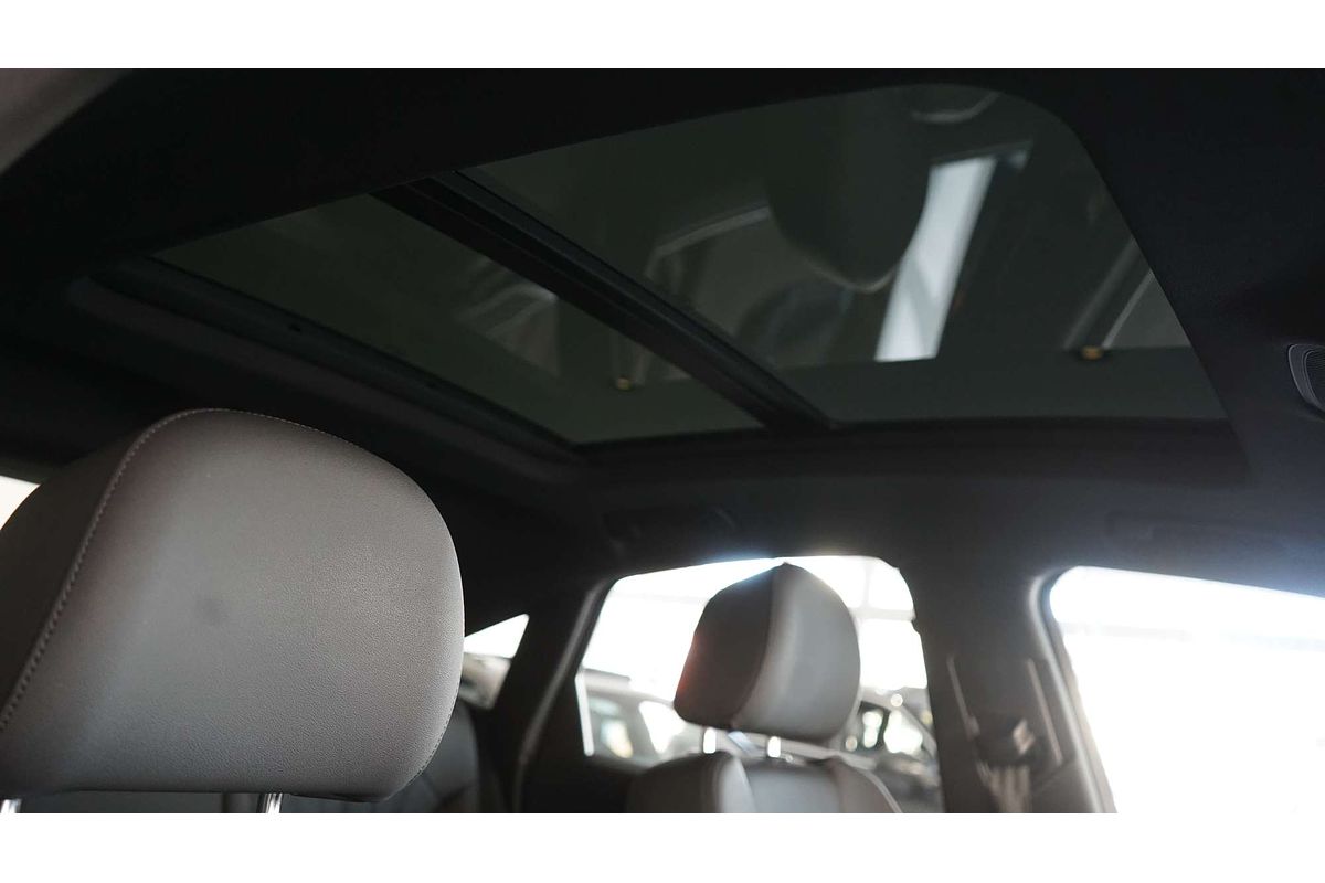 2022 Audi Q5 40 TDI S line FY