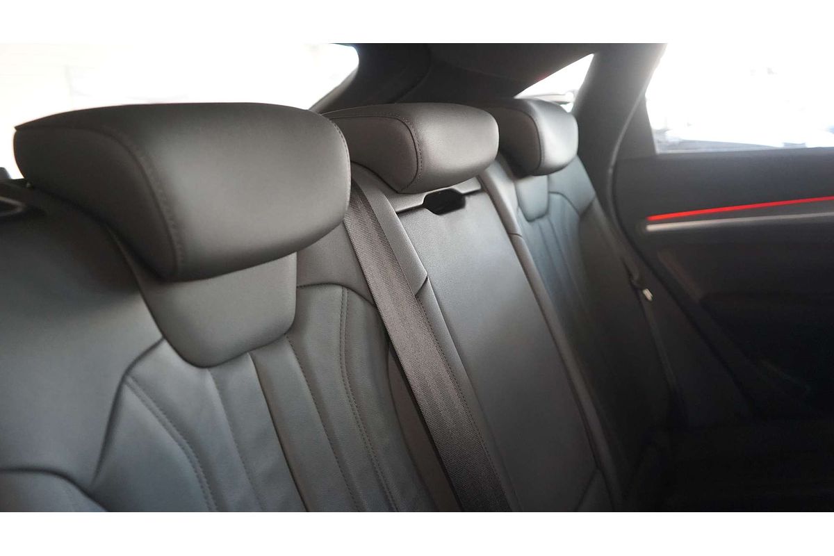 2022 Audi Q5 40 TDI S line FY