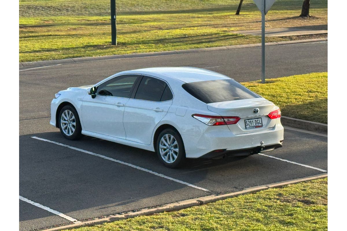 2018 Toyota Camry Ascent AXVH71R