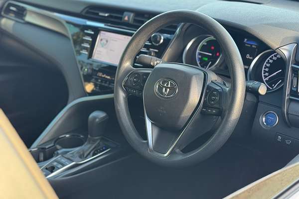 2018 Toyota Camry Ascent AXVH71R
