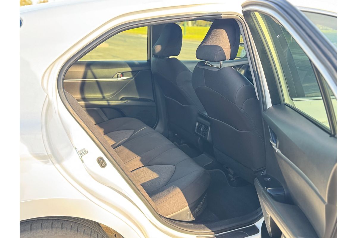 2018 Toyota Camry Ascent AXVH71R