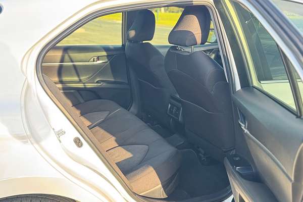 2018 Toyota Camry Ascent AXVH71R