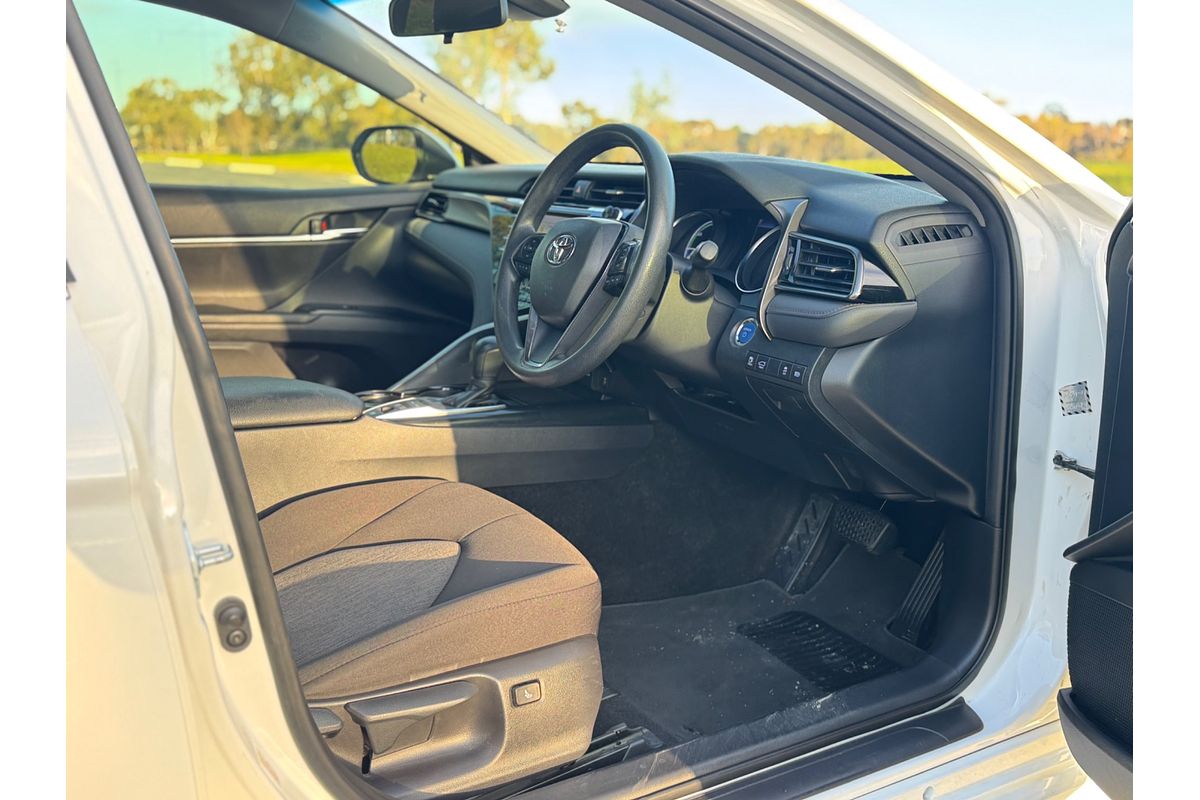 2018 Toyota Camry Ascent AXVH71R