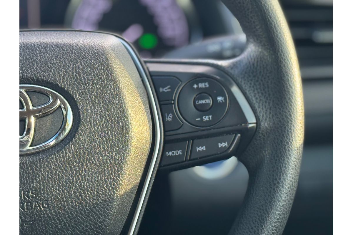 2018 Toyota Camry Ascent AXVH71R