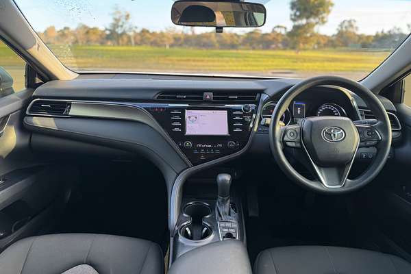 2018 Toyota Camry Ascent AXVH71R