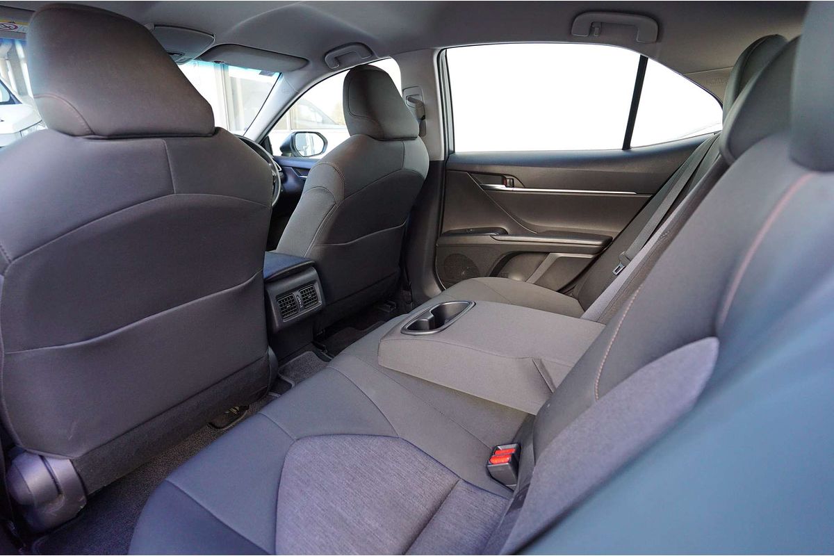2020 Toyota Camry Ascent ASV70R