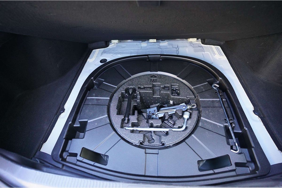 2020 Toyota Camry Ascent ASV70R