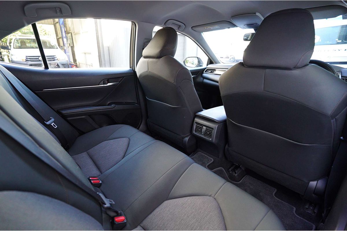 2020 Toyota Camry Ascent ASV70R