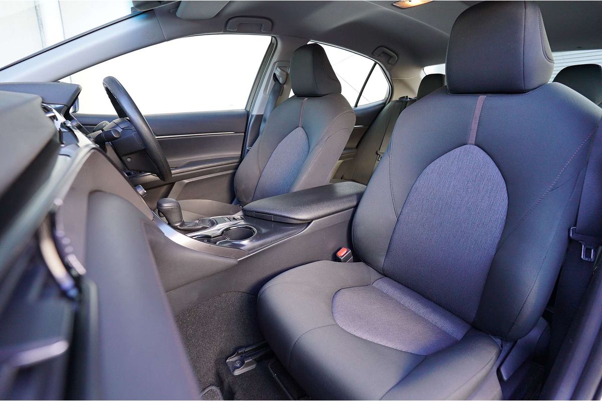 2020 Toyota Camry Ascent ASV70R